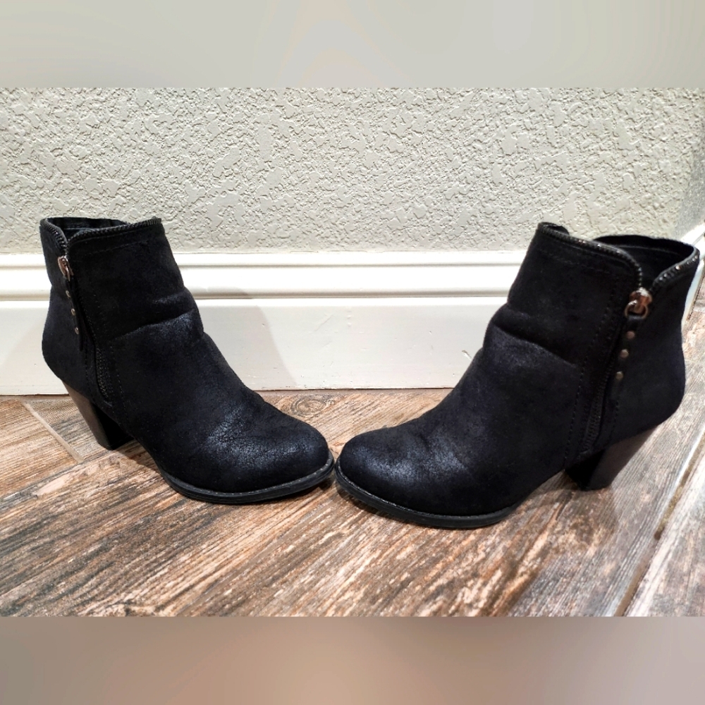 Black Booties